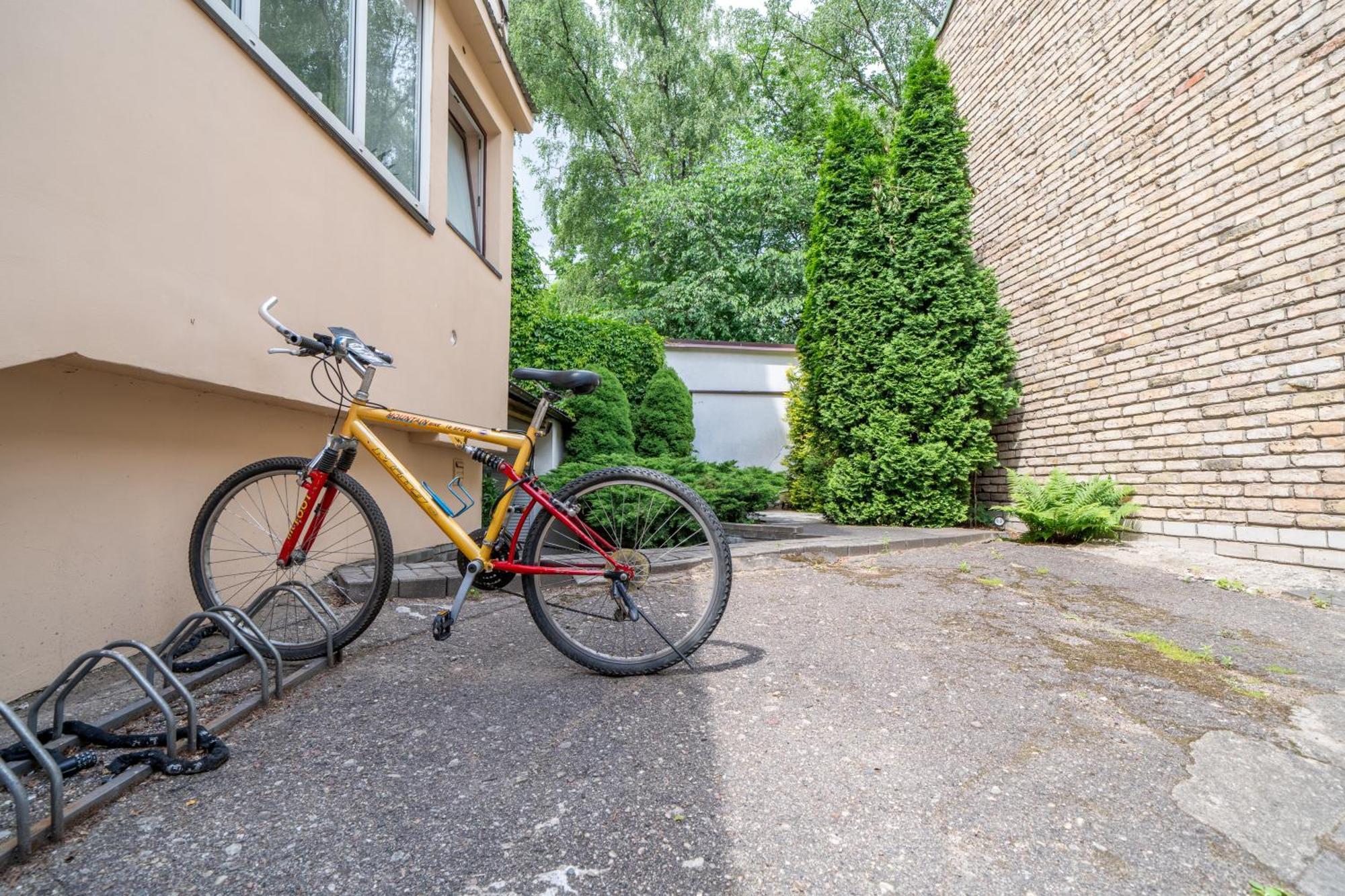 Cozy Suite With Inner Yard Vilnius Ngoại thất bức ảnh